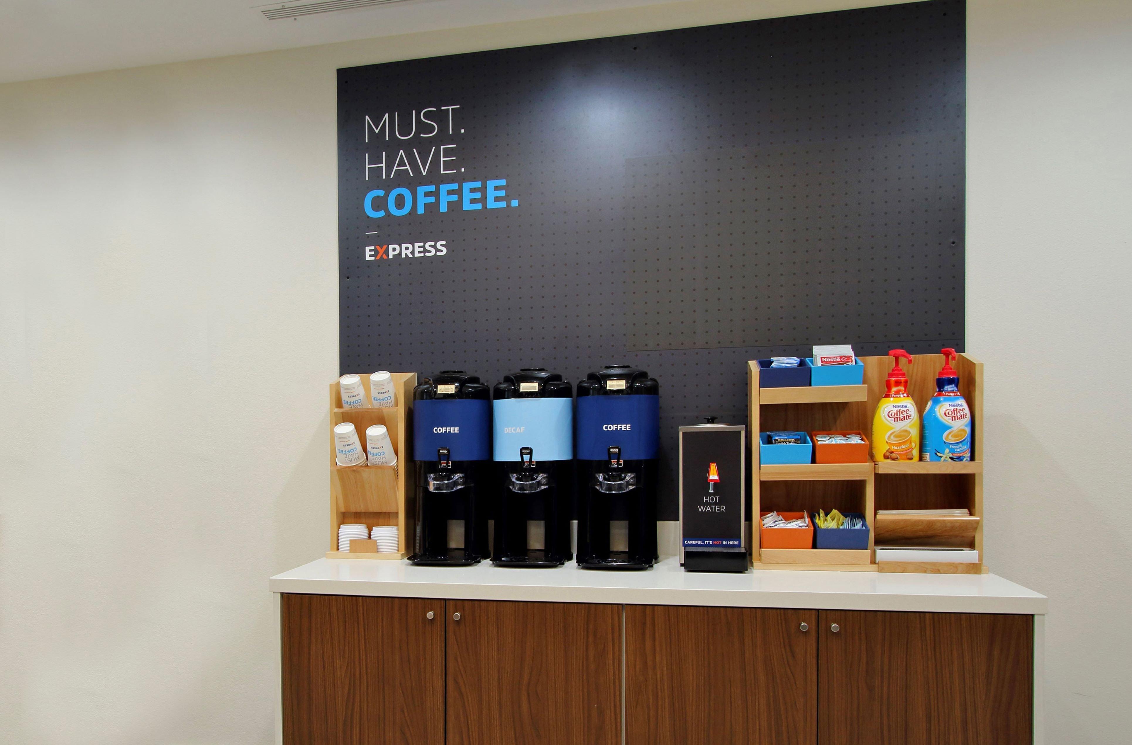 Holiday Inn Express And Suites Alpine By Ihg Buitenkant foto